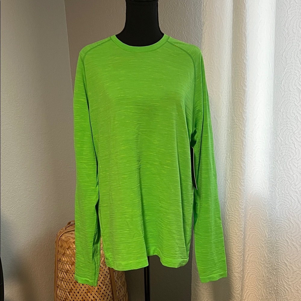 lululemon athletica Green Long Sleeve Shirt